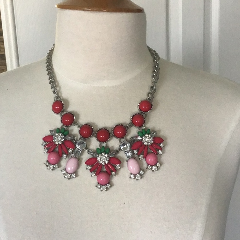 Costume Jewelry rhinestone pink necklace